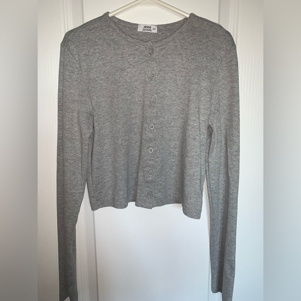 Grey fitted cardigan